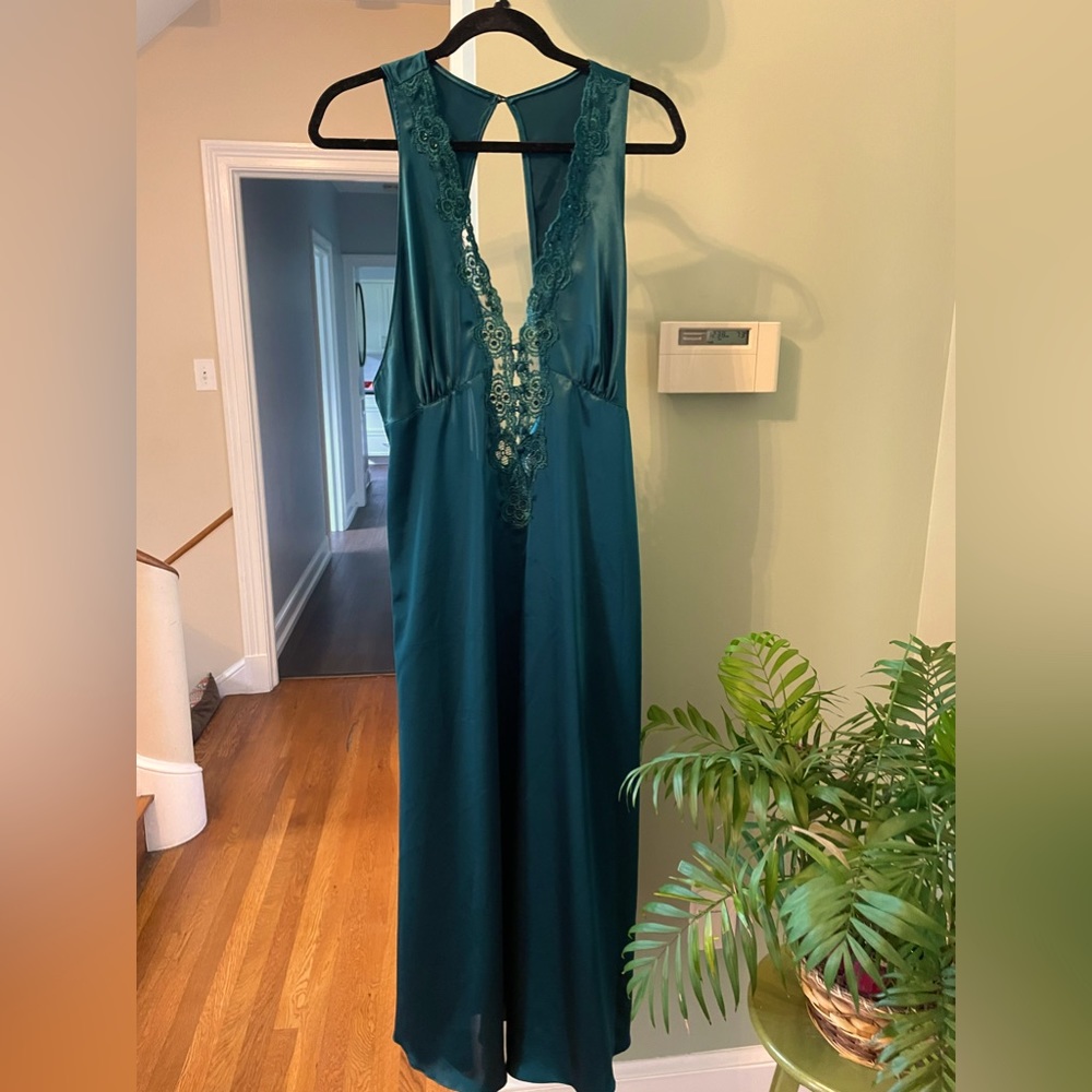 SLIP DRESS Beautiful! - Picture 1 of 9